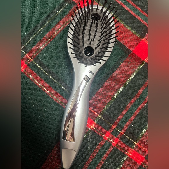 CONAIR Smoothwrap ION brush - Picture 5 of 7
